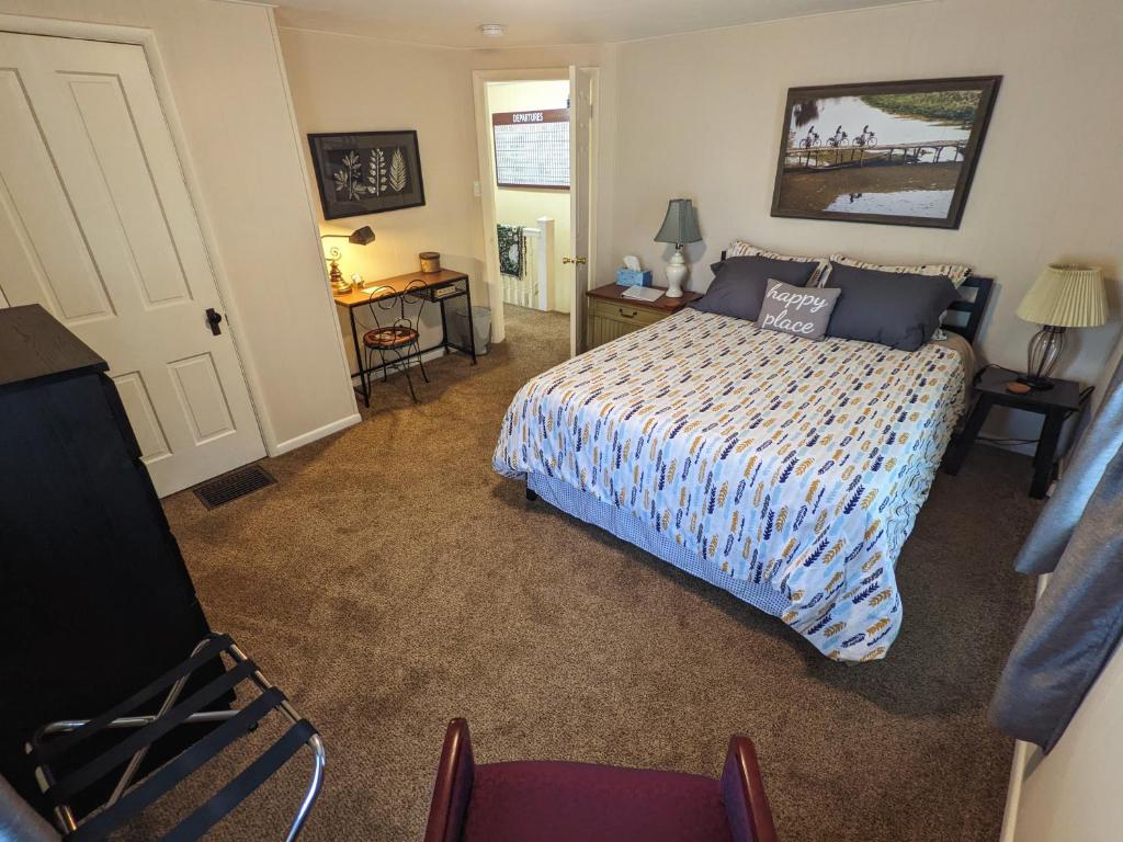 The Estate Loft in Downtown Milford photo 1
