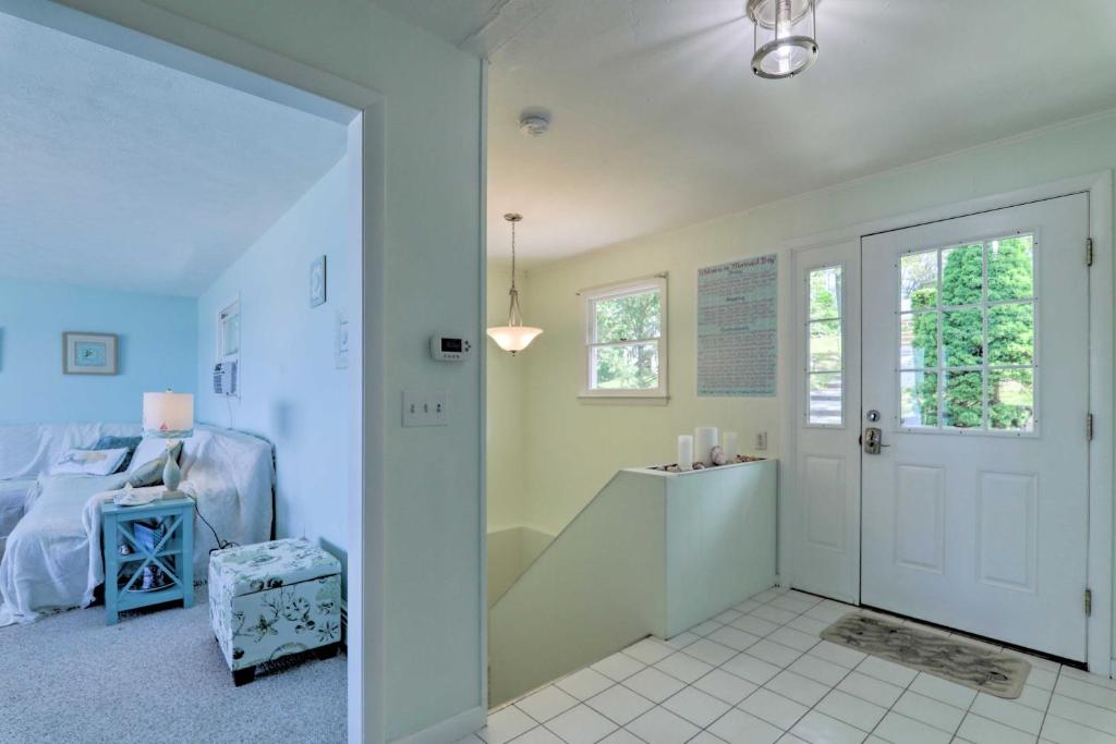 Bayfront Wareham Retreat with Private Beach! photo 3