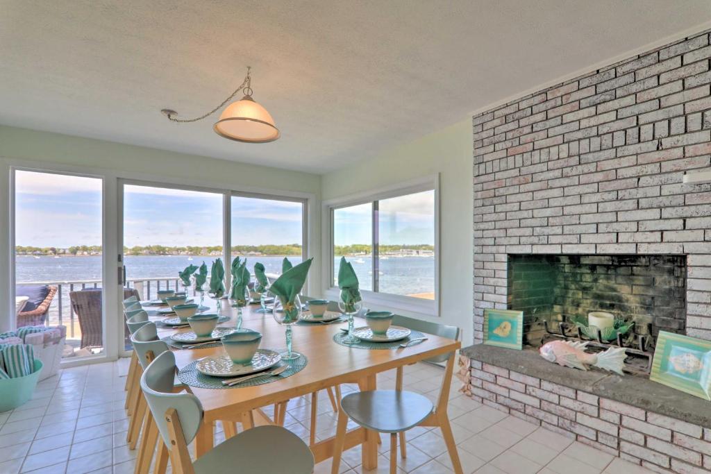 Bayfront Wareham Retreat with Private Beach! photo 2