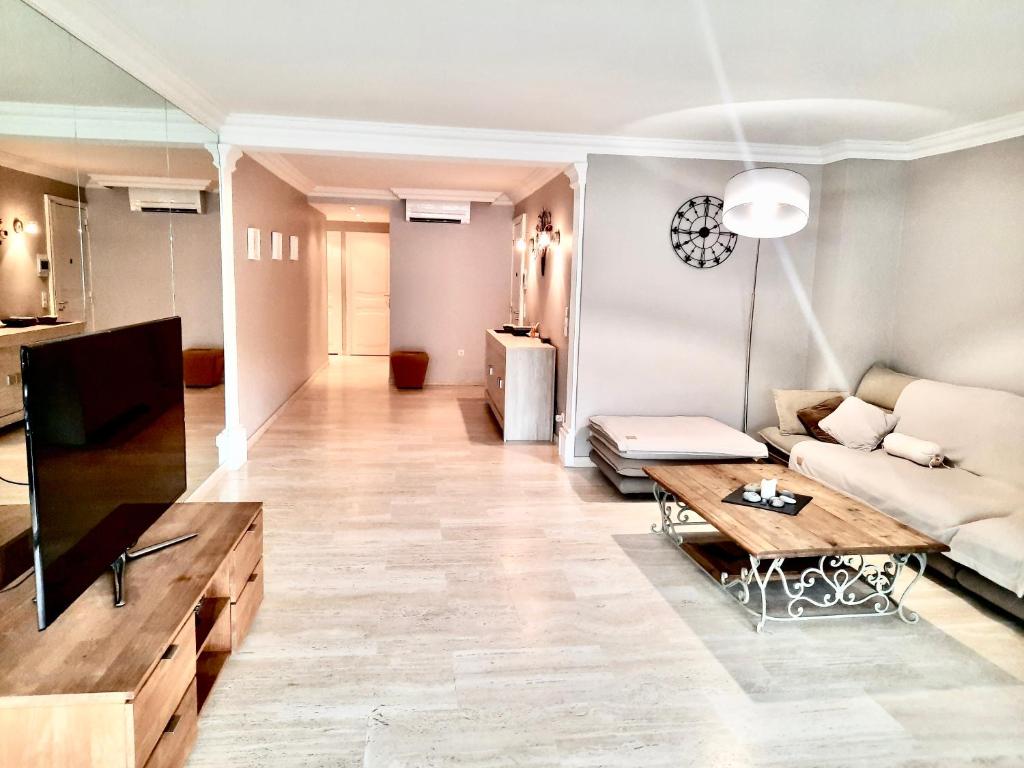 Orchid Luxury Suite Croisette Sea View Terrace 2 Bedr
