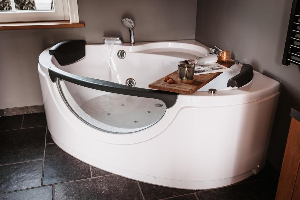 -NIEUW- Luxe & sfeervol Vakantiehuis Tholen photo 3