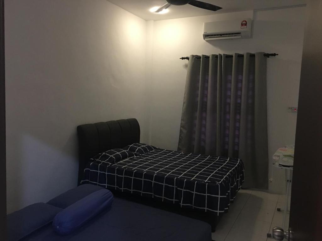 Fadi's Guesthouse at Bandar Baru Samariang photo 3