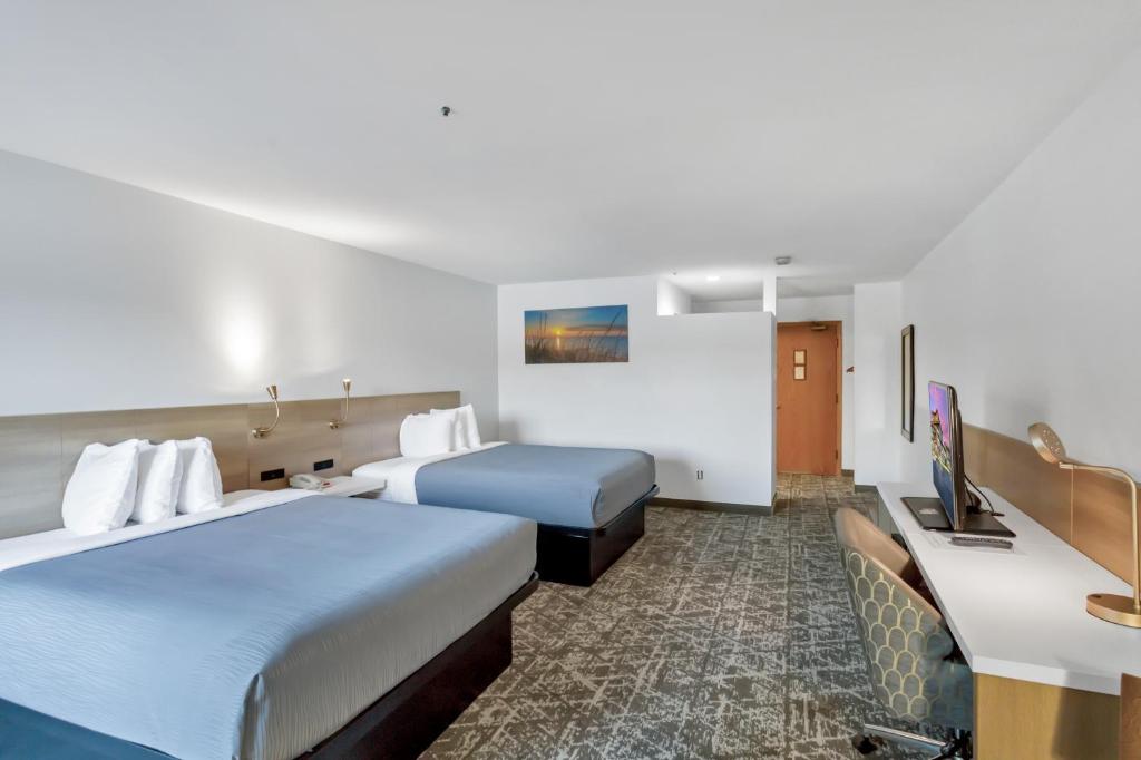 Waterbird Lakeside Inn photo 4