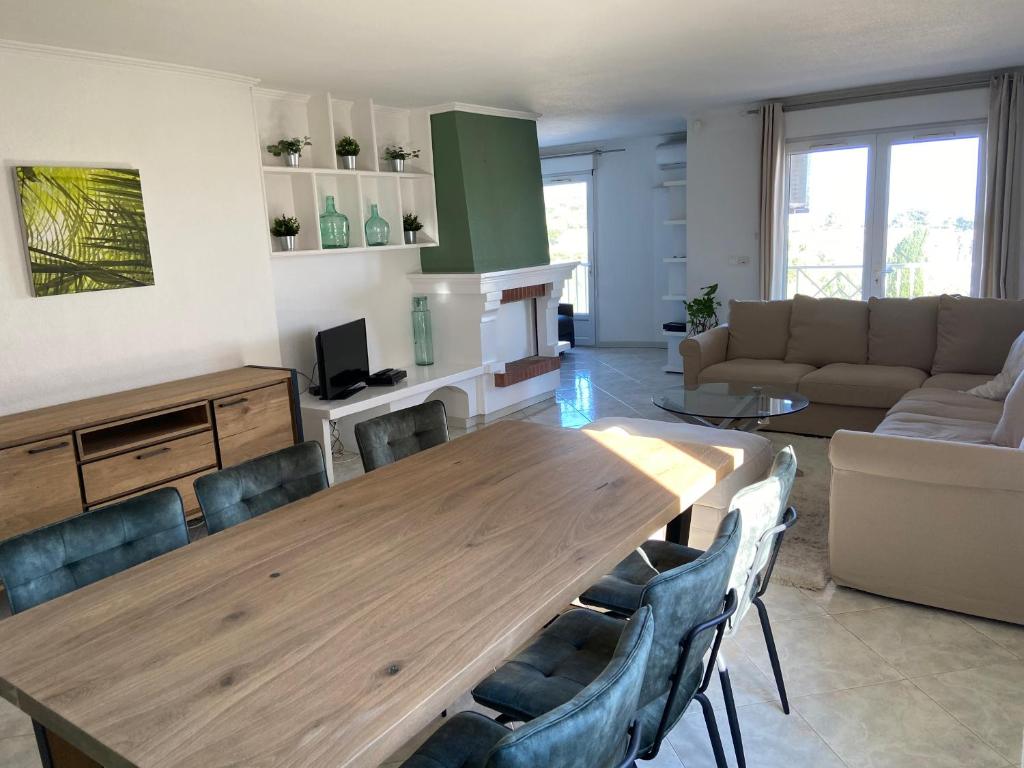 Appartement T4 très bien situé et climatisé photo 2