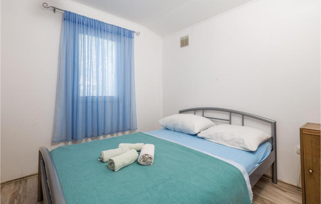 Amazing Apartment In Stinica With 1 Bedrooms And Wifi photo 4