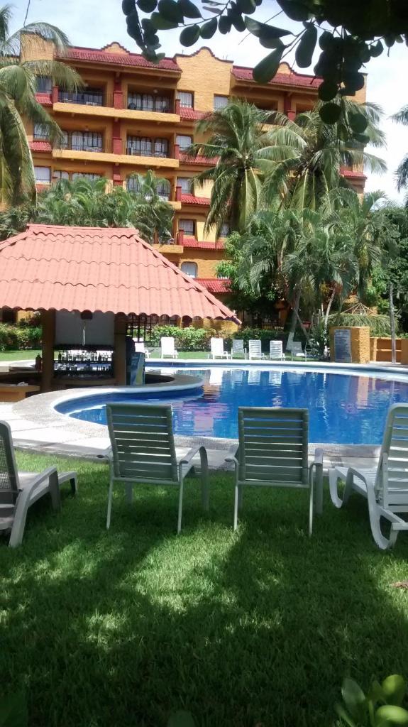 Hotel Puerta Del Mar Ixtapa photo 2