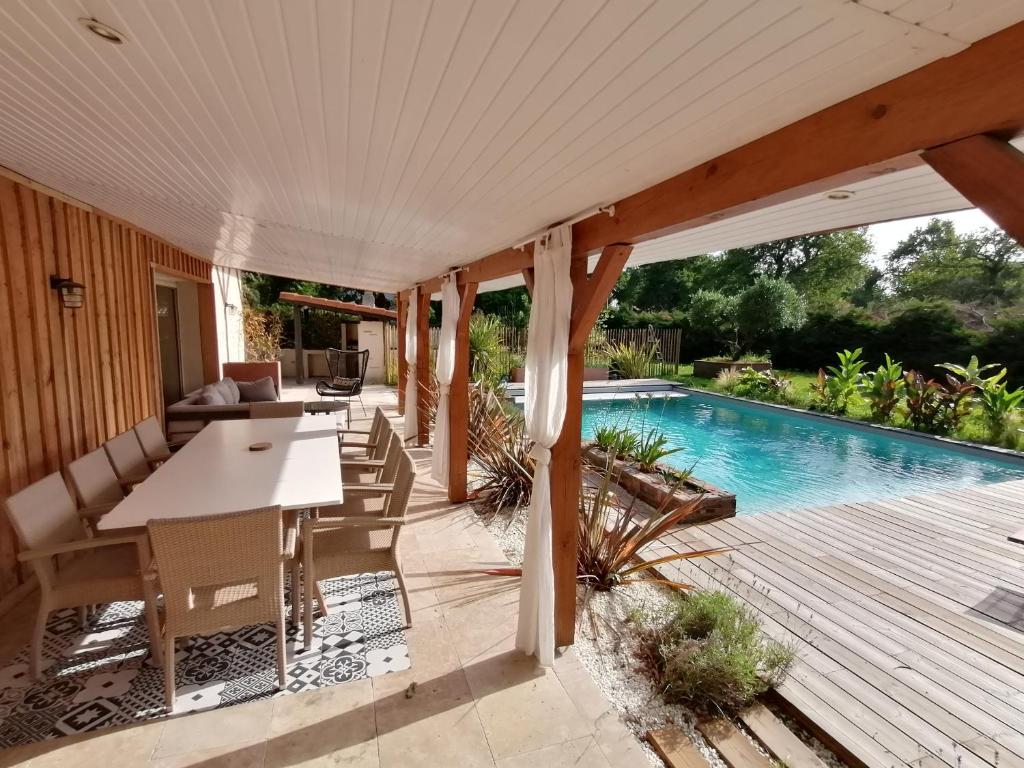 Magnifique villa avec piscine photo 2
