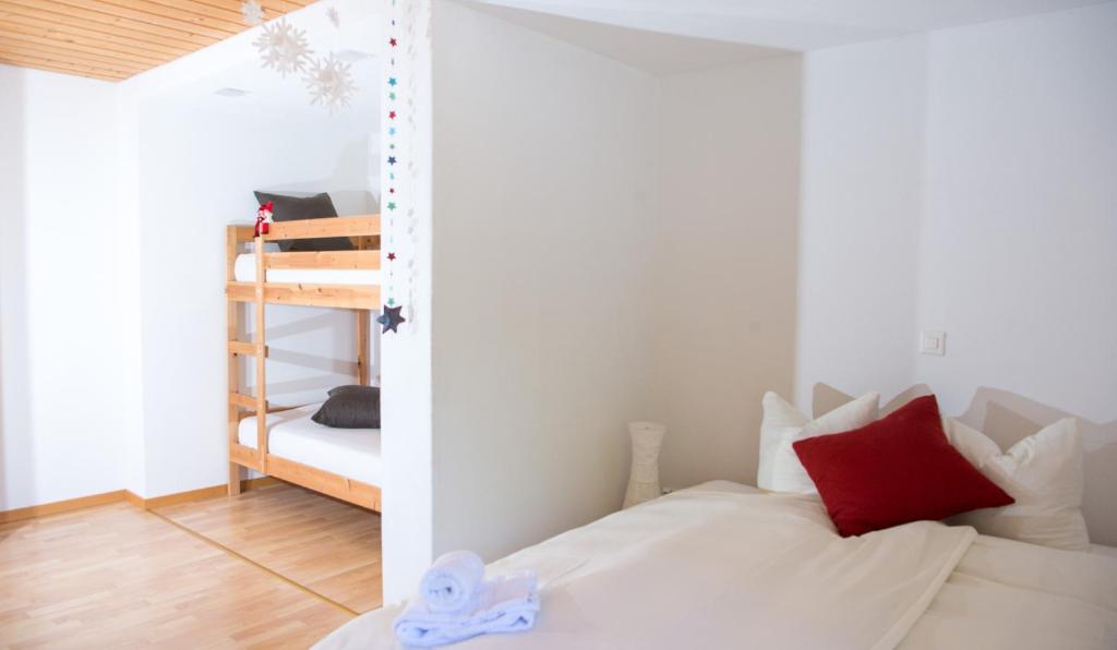 Zwei Zimmer Ferienwohnung Rabiusa Churwalden photo 3