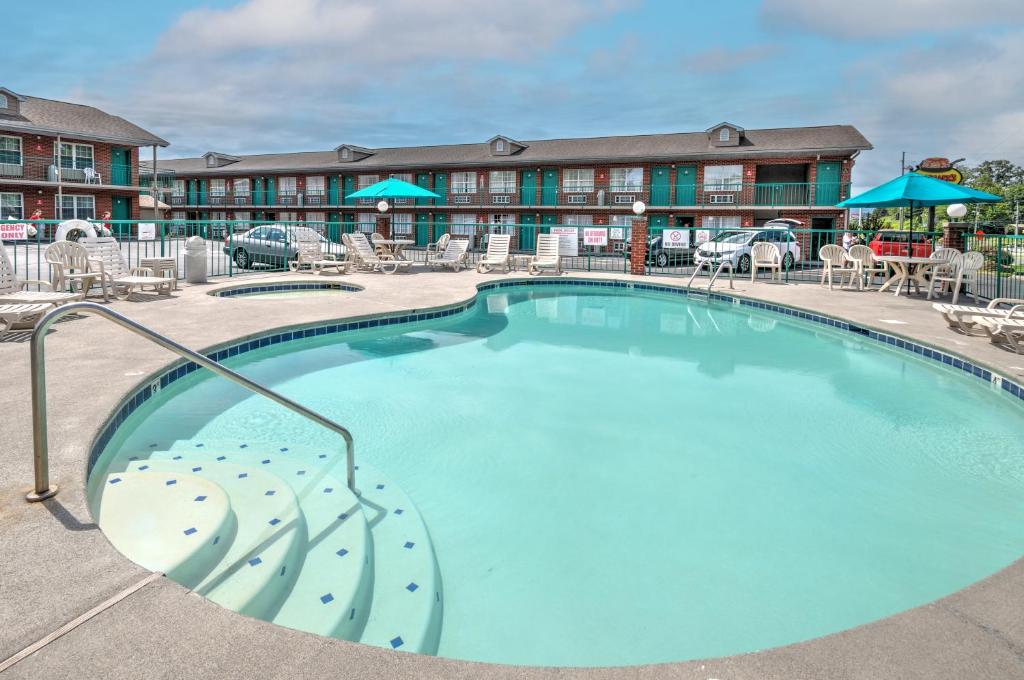 Mountain Aire Inn Sevierville/Pigeon Forge image
