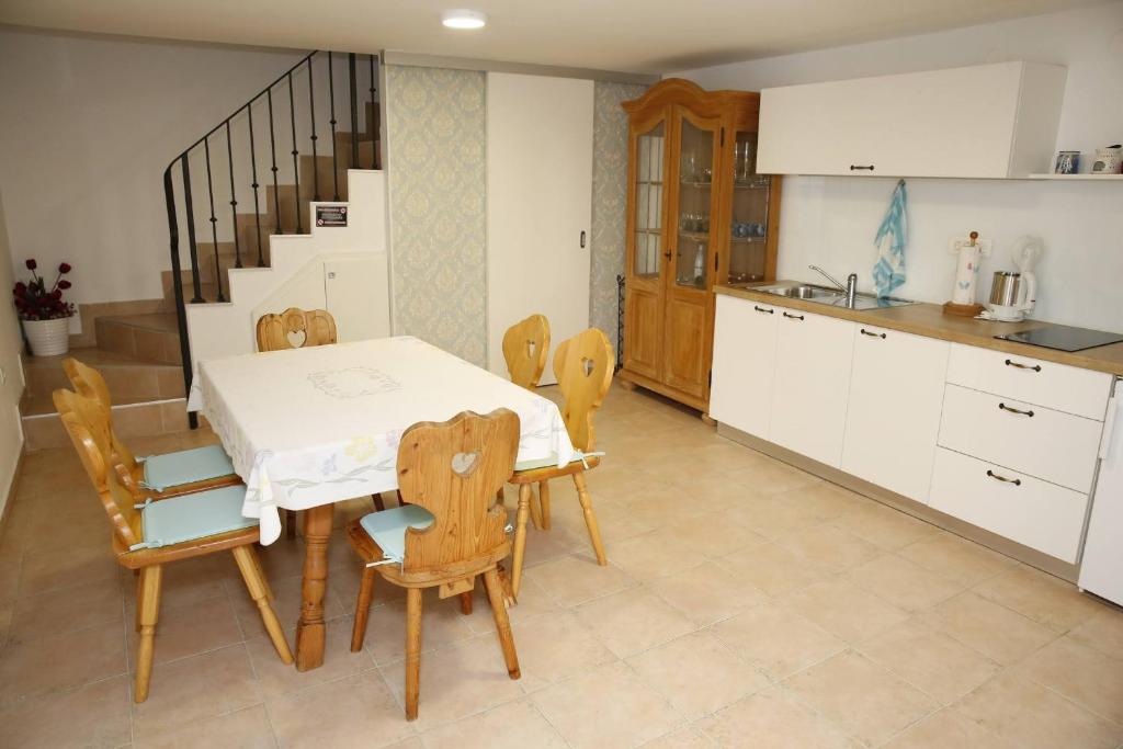 Holiday Home Yan with bay view photo 2
