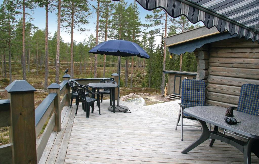 Amazing Home In Ljrdalen With 3 Bedrooms And Sauna photo 2