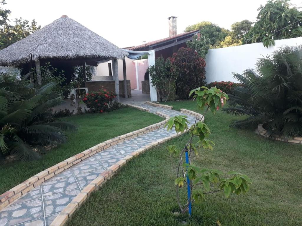 chácara ouro verde photo 1