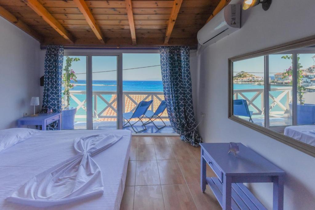 DEJA BLUE Maisonette ll photo 1