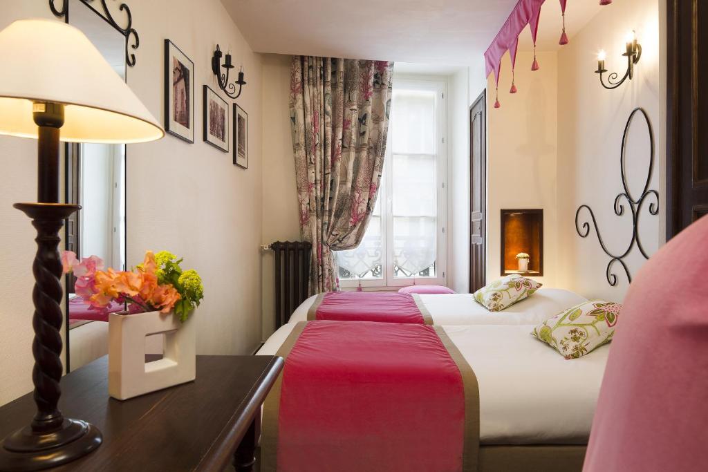 Двухместный (Двухместный номер с 2 отдельными кроватями), Castex Hotel
