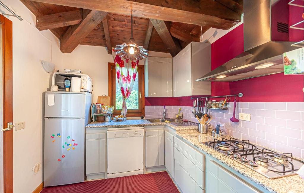 Stunning Home In Stintino With Jacuzzi, 2 Bedrooms And Wifi photo 2