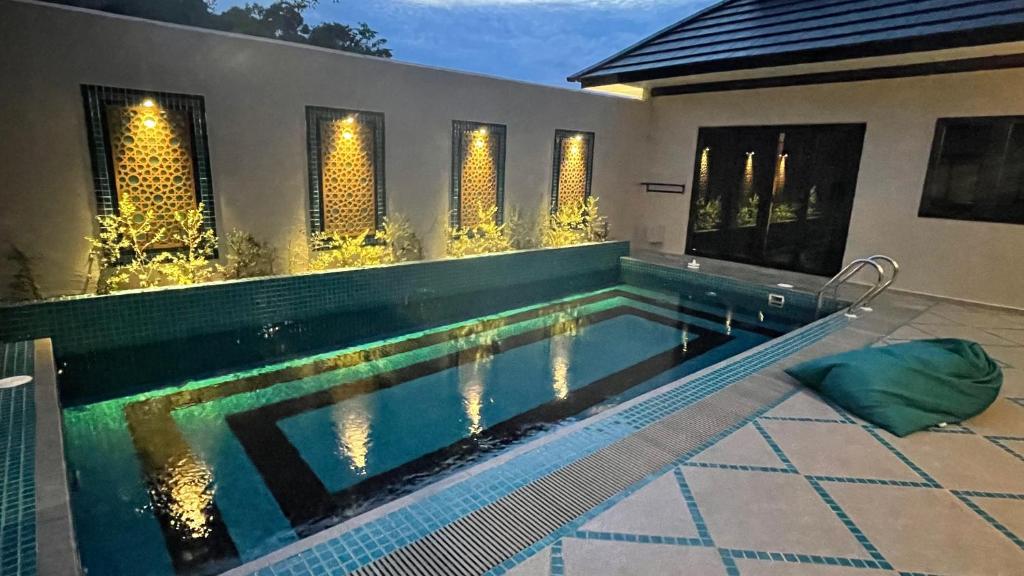 Villa Emerald: 3 Bedroom Pool Villa Near River photo 1