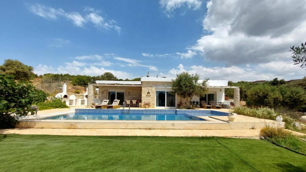 Villa Petra photo 2