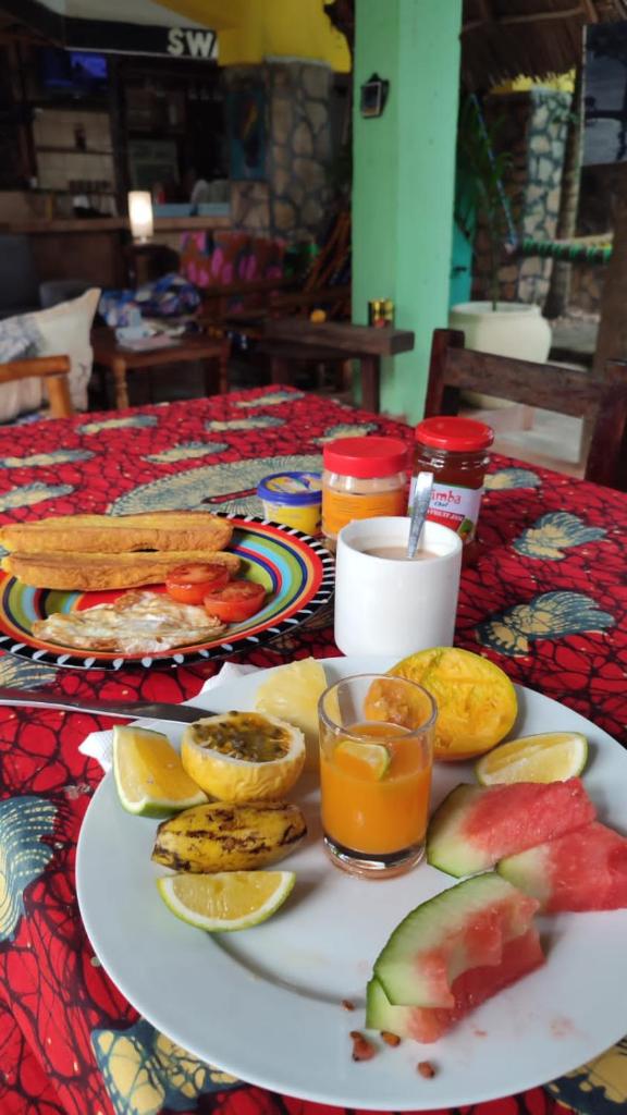 HOMELAND SWAHILI LODGE Nungwi Backpacker Apartments BUDGET photo 4