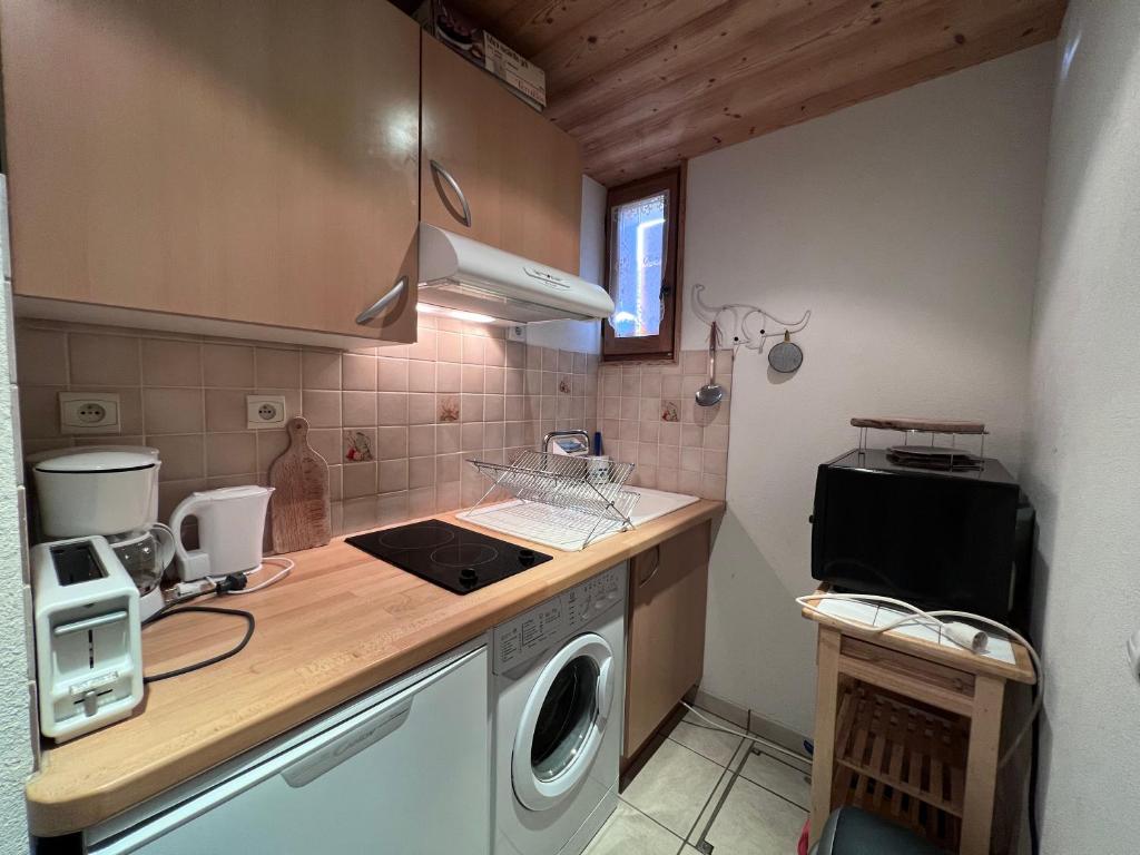 Petit Lutin 1 - Studio dans chalet sur les pistes photo 3