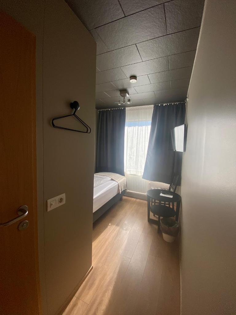 North West Restaurant & Guesthouse photo 1