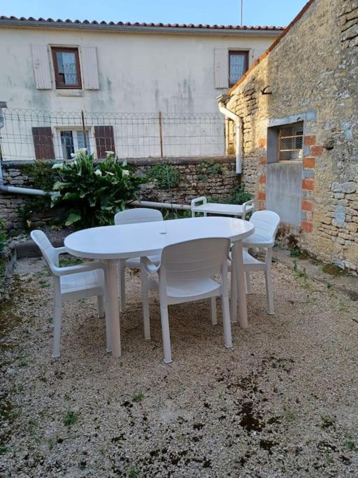 Gîte Gaïa, calme dans marais Poitevin photo 1