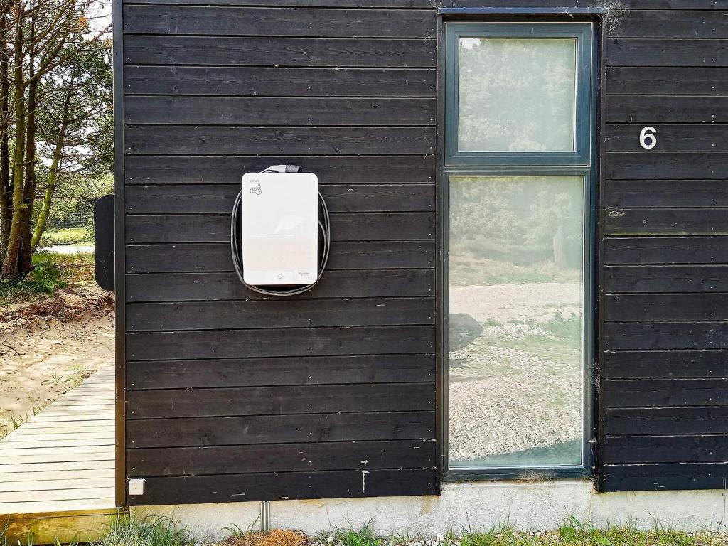 8 person holiday home in R m photo 4