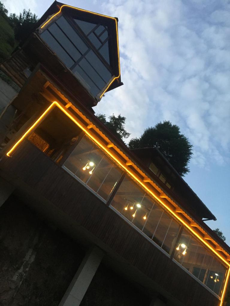 MEKTA BUNGALOV photo 3