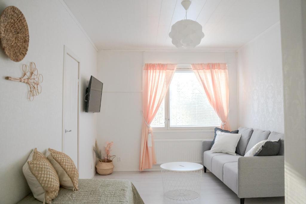 West Coast Hideaway photo 2