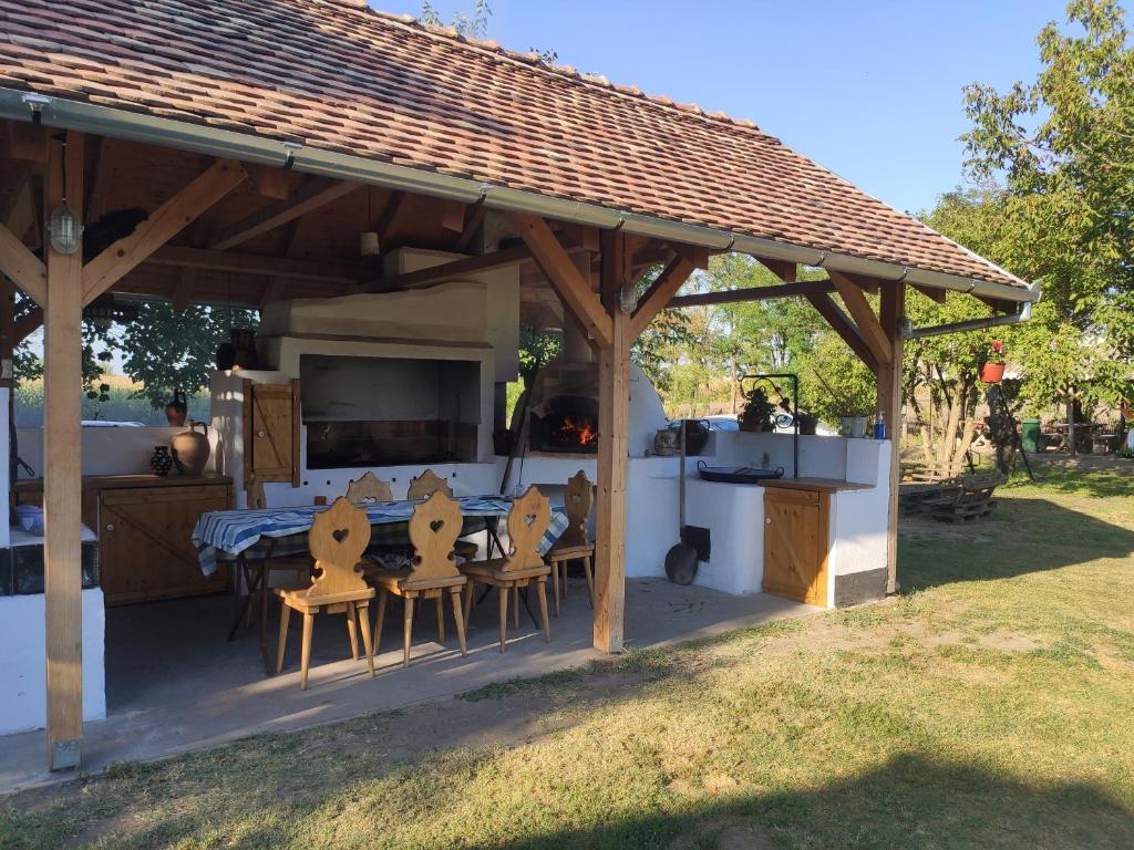 Róka's- Farm photo 2