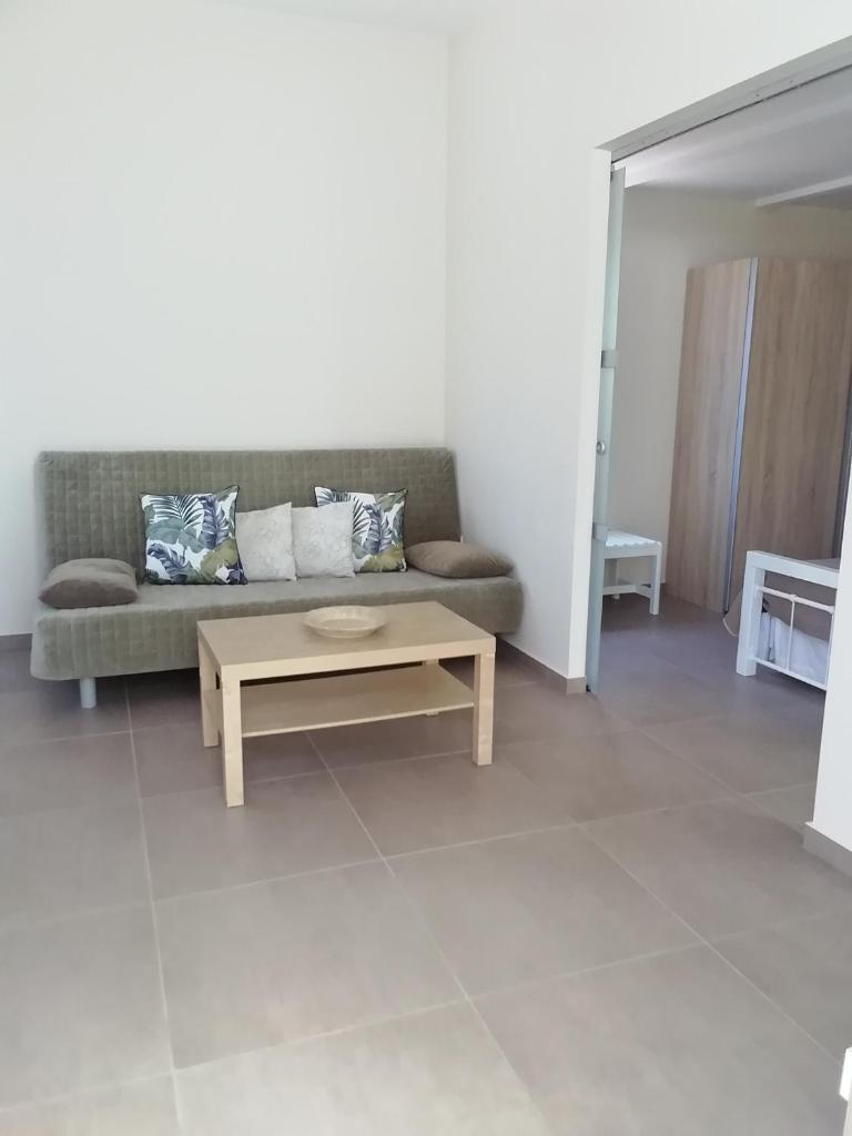 Niso Home by Plakoures Home photo 3