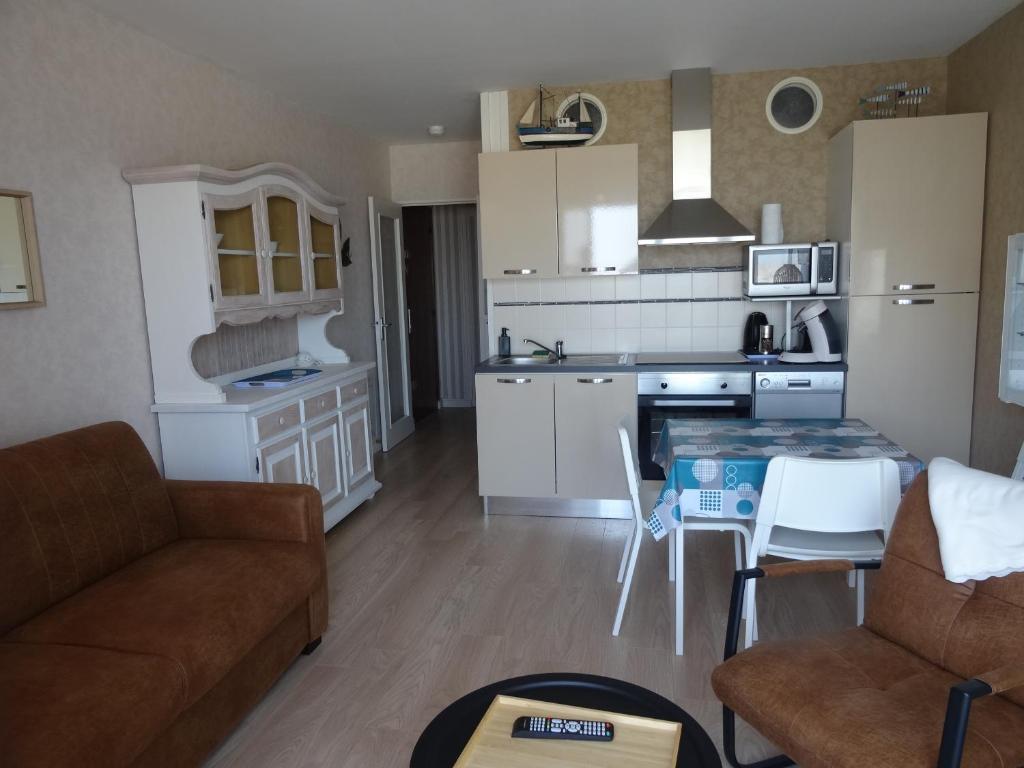 Studio alcôve, vue mer, 4 personnes, Saint Jean de Monts photo 3