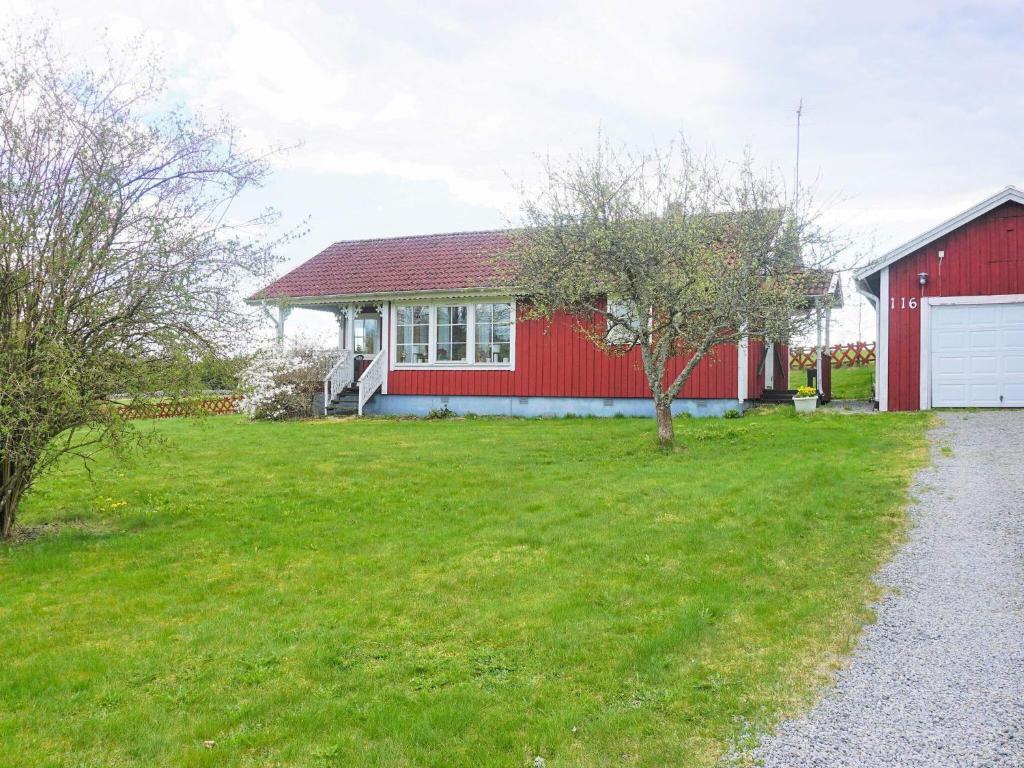 Holiday home LÅNGASJÖ photo 2