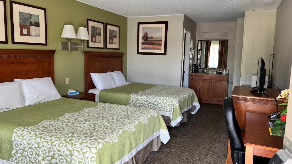 Capri Motel photo 1