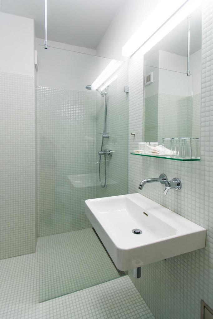 Hotel Atom Třebíč photo 3
