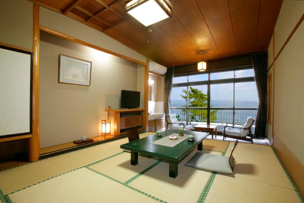 Itsuura Kanko Hotel photo 2