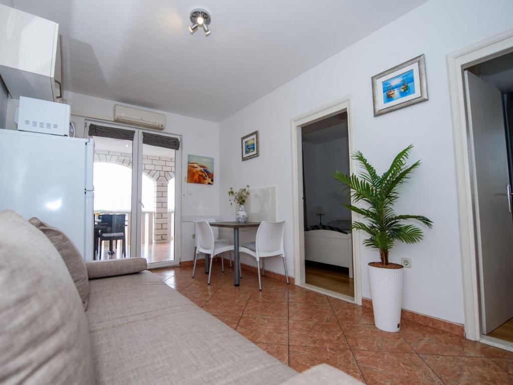 Apartment Marina-2 by Interhome photo 2