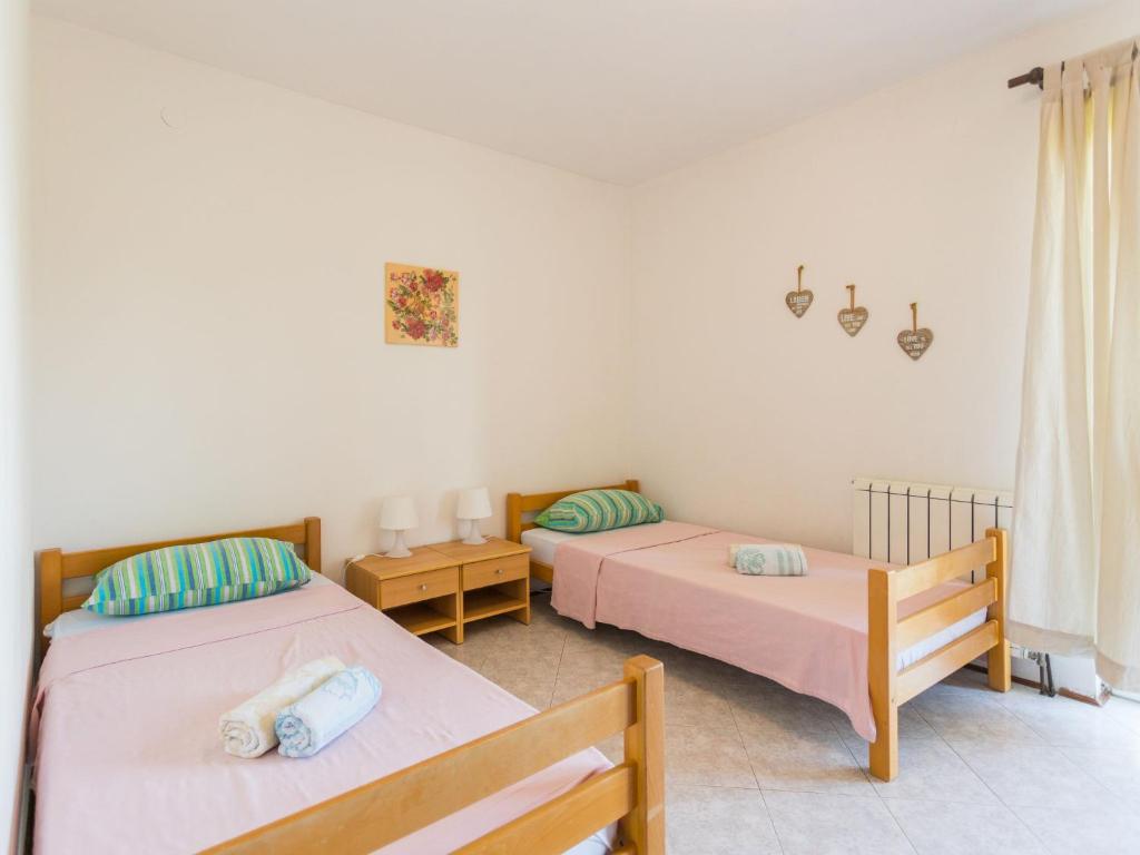 Apartment Giuliano-2 by Interhome photo 4