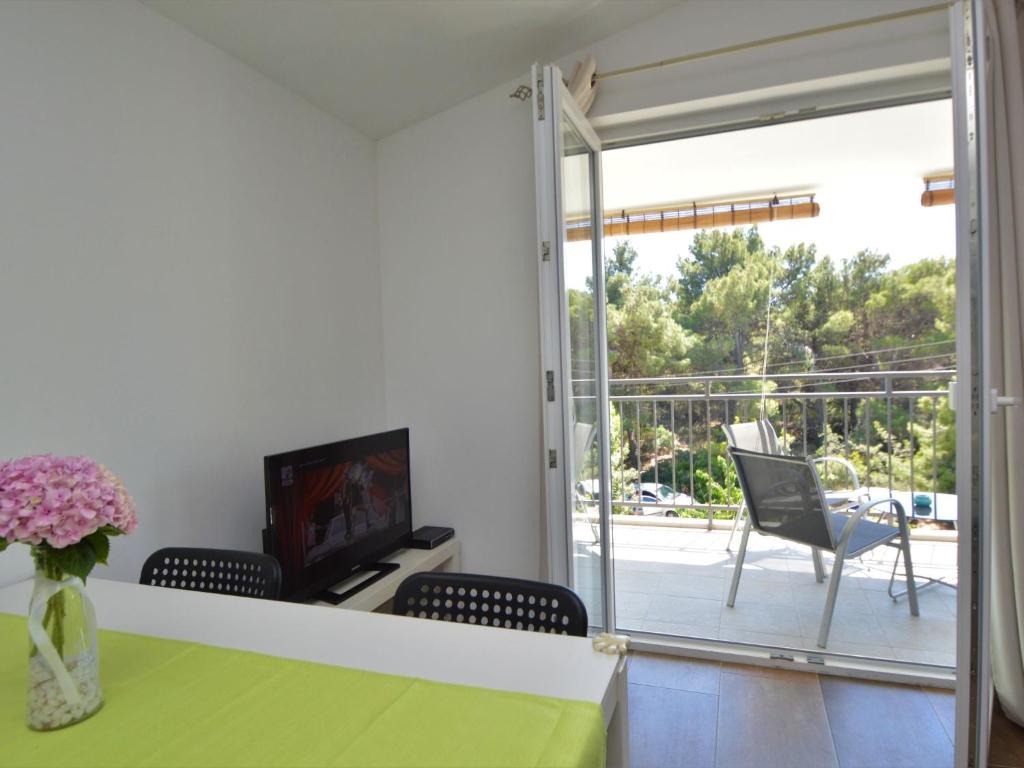 Apartment Ivka-3 by Interhome photo 3