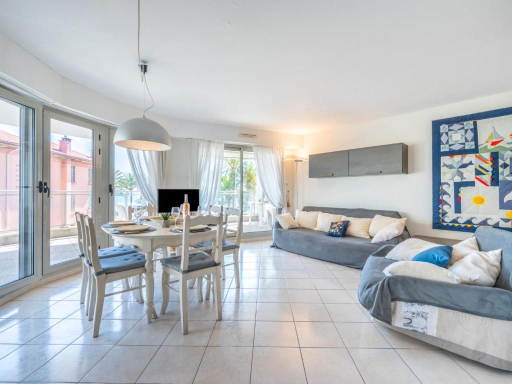 Apartment Les allées du Cap-2 by Interhome photo 3