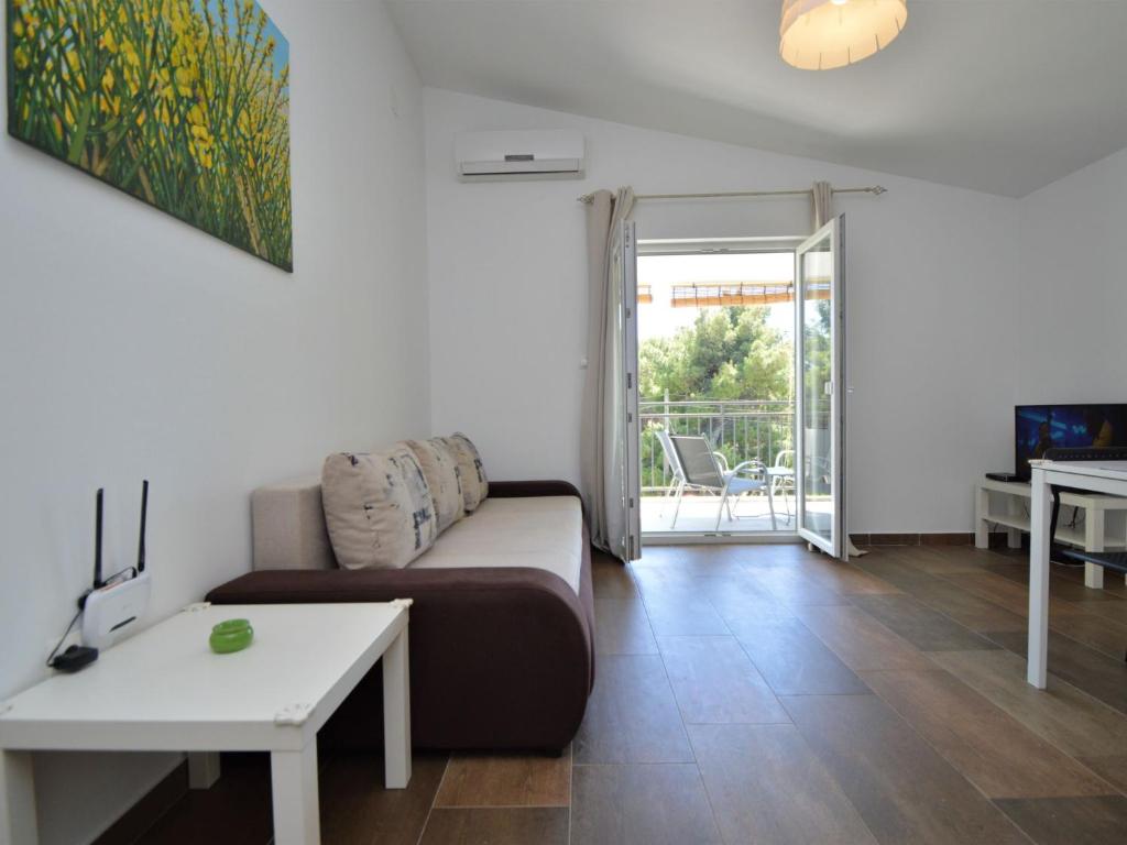 Apartment Ivka-2 by Interhome photo 1