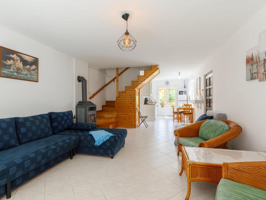 Holiday Home Violetta 3 by Interhome photo 3