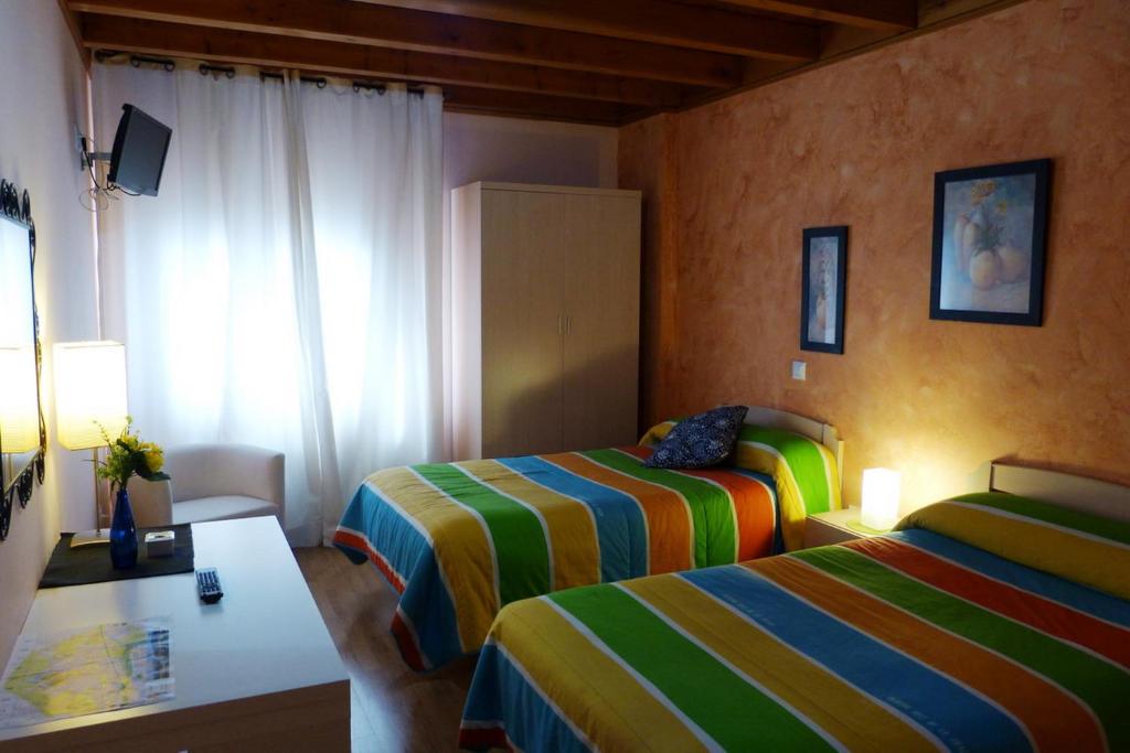Hotel El Golobar photo 1