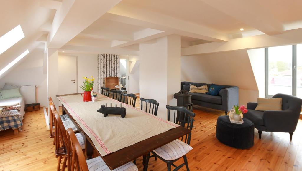 NEU!!! Stadtnest Malchow - für 2-12 Personen in der Inselstadt - Mecklenburgische Seenplatte photo 2