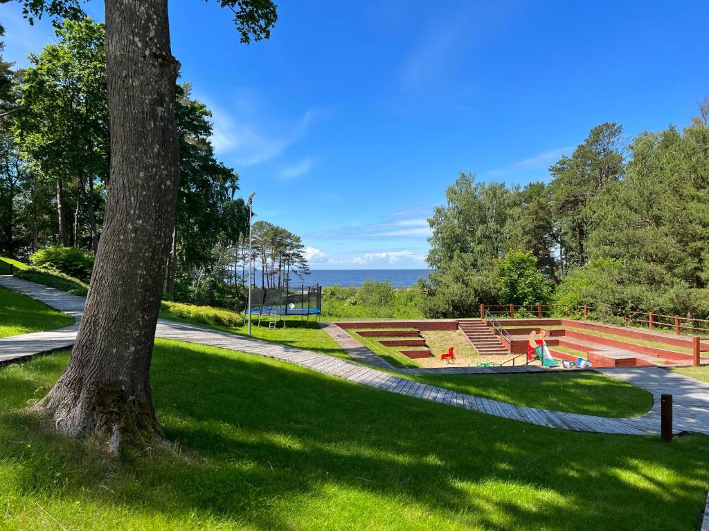 New Exclusive 2BD apartment by the sea photo 1
