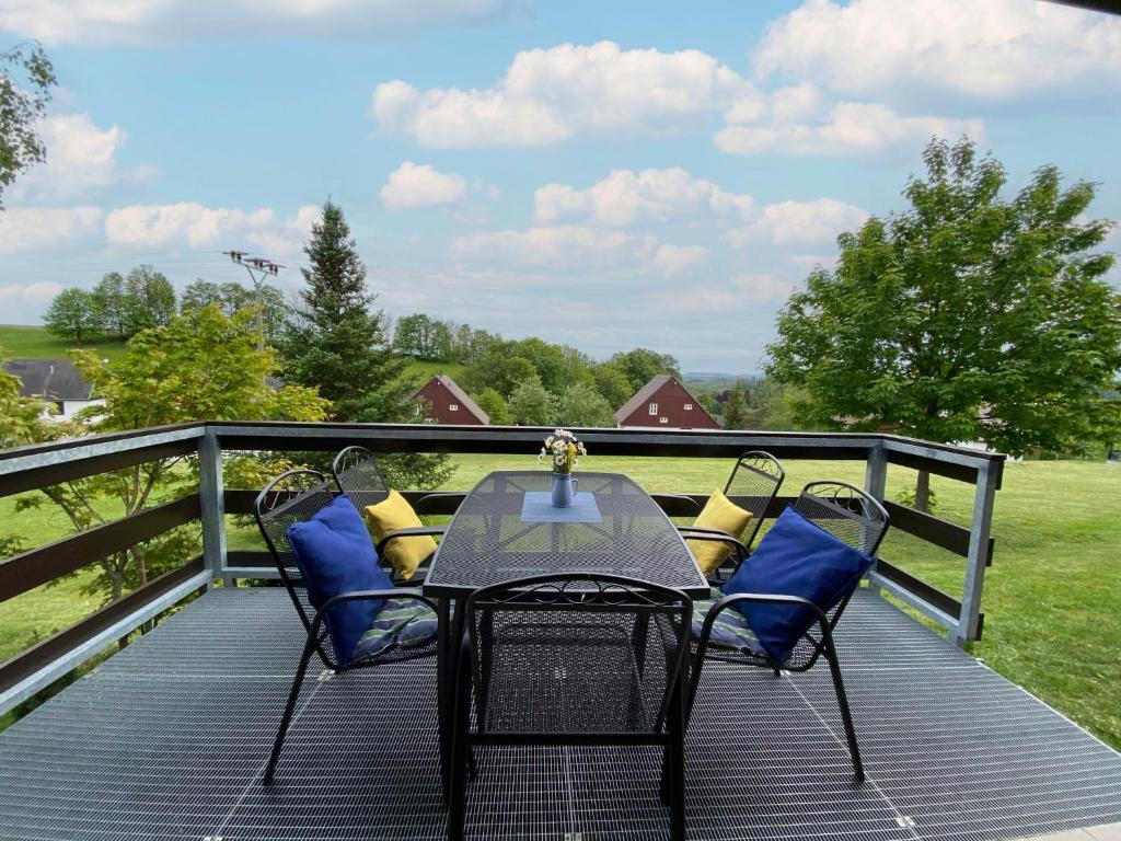 Holiday Home Holiday Hill E52 by Interhome photo 3