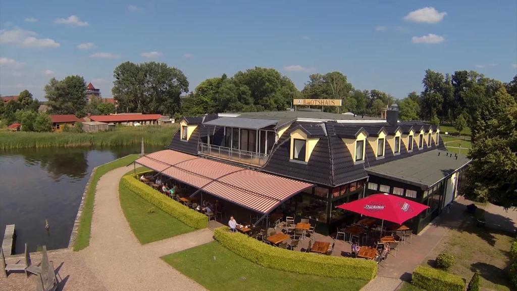 Bootshaus Neustrelitz photo 2