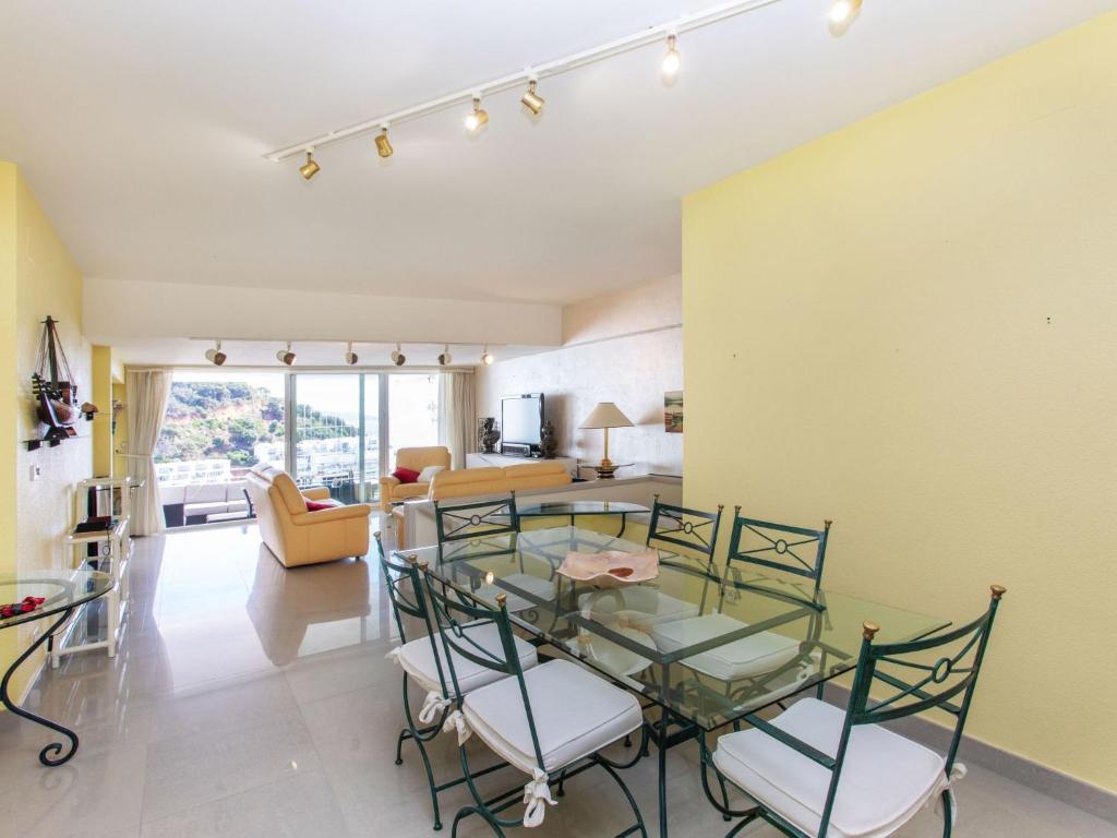 Apartment Cala del mar by Interhome photo 2