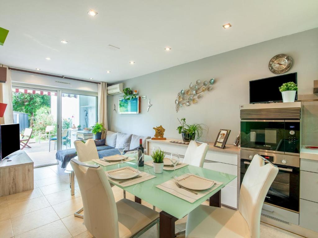 Apartment Bidassoa by Interhome photo 3