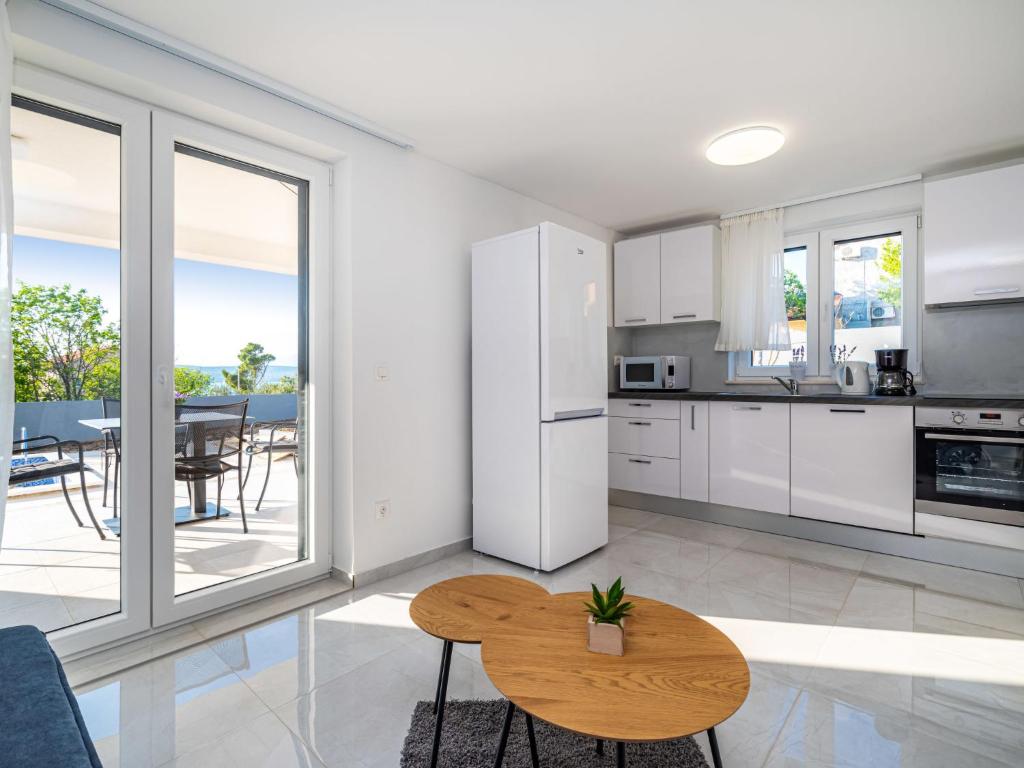 Apartment Ilux-1 by Interhome photo 2