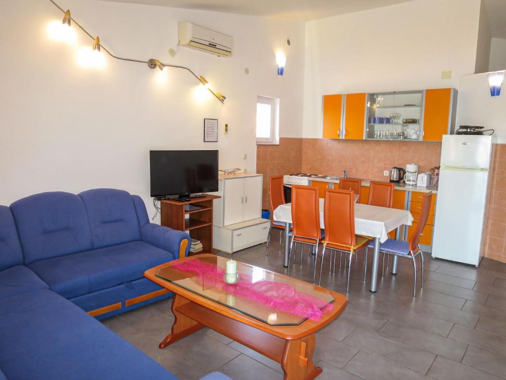 Apartment Ivanka 2 by Interhome photo 3